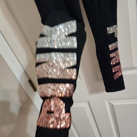 Victoria's Secret PINK yoga leggings - Picture 5 of 5